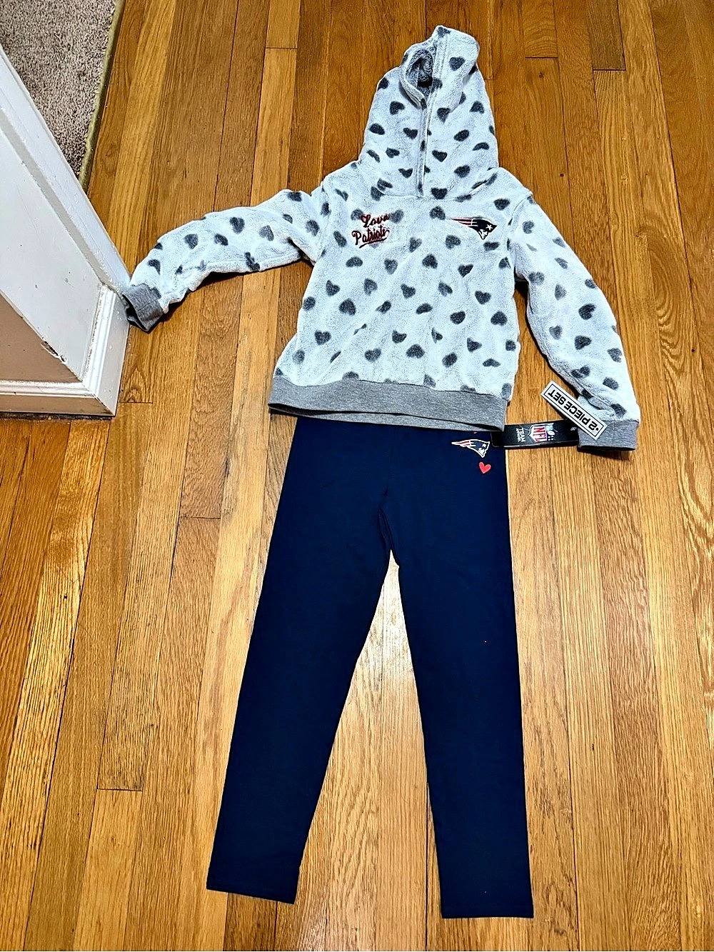 New Era New England Patriots Love Patriots set Girls Size 6X NWT Gray Patriots